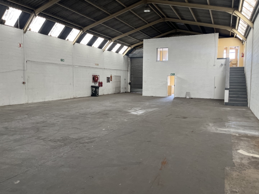 To Let commercial Property for Rent in Montague Gardens Western Cape